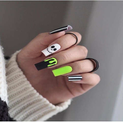 Beetlejuice Glow Manicure