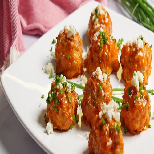 Low-Carb Buffalo Chicken Meatballs